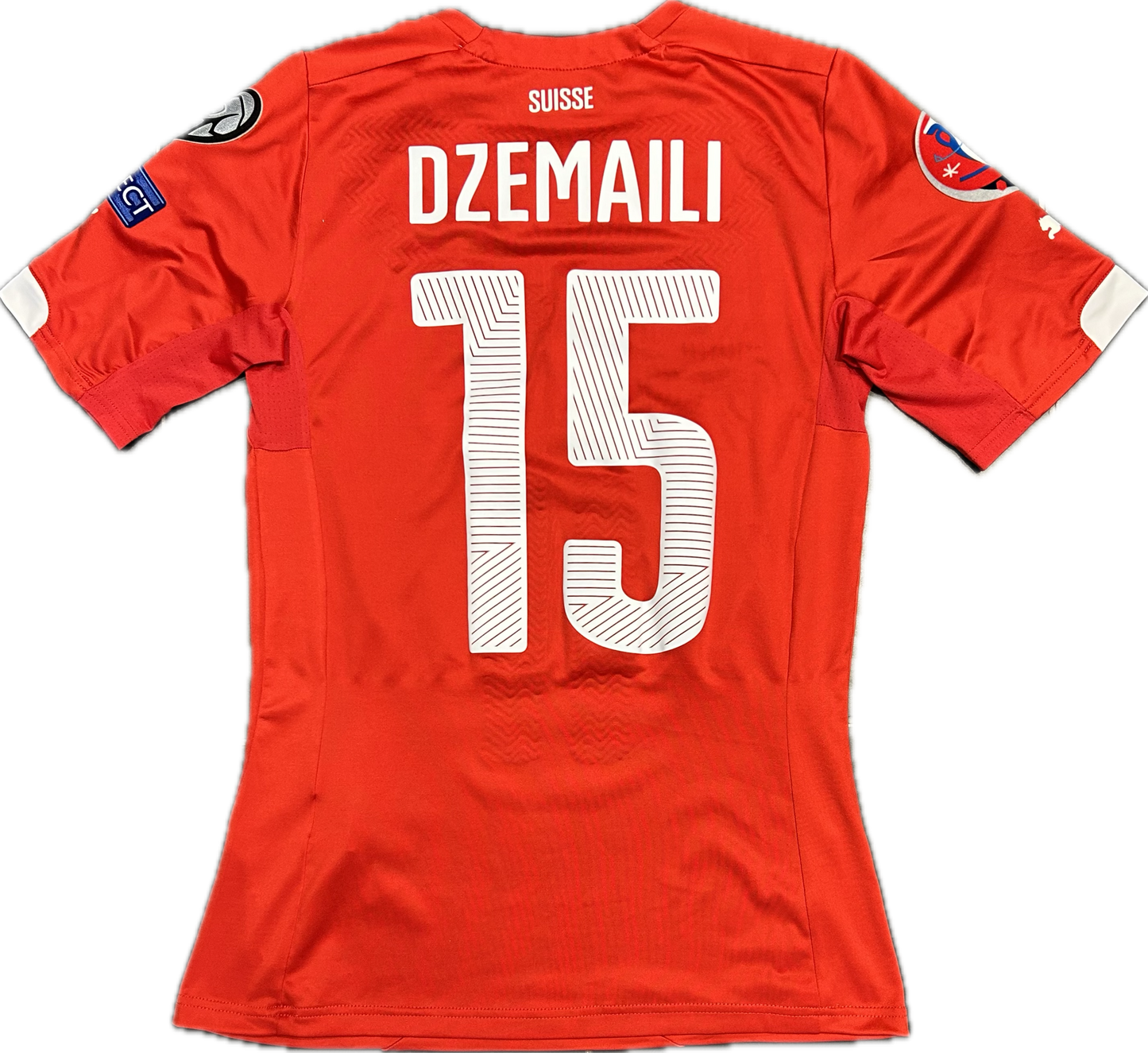 Maillot Suisse Home 2014-2016 (porté par Dzemaili 15) L